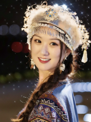 墨云依
